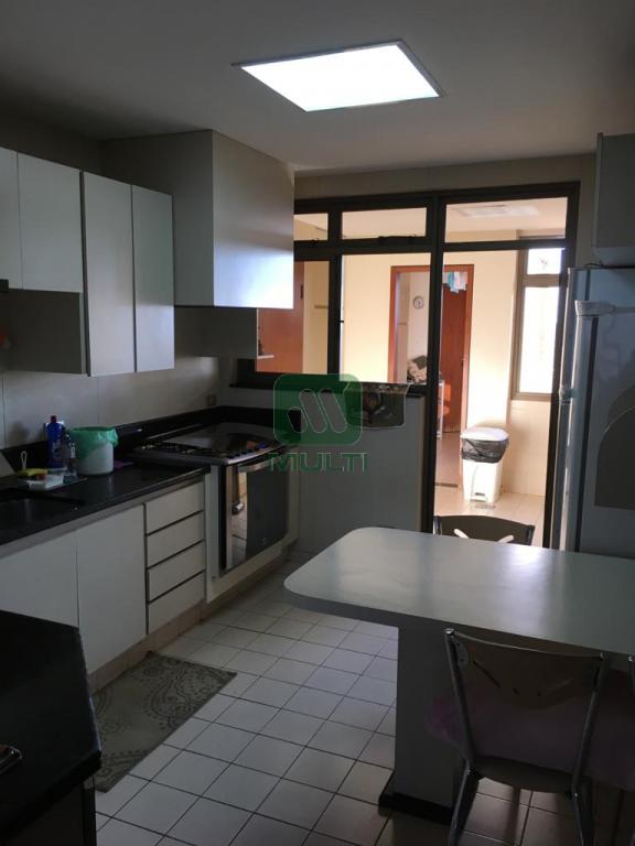 Cobertura à venda com 4 quartos, 396m² - Foto 1