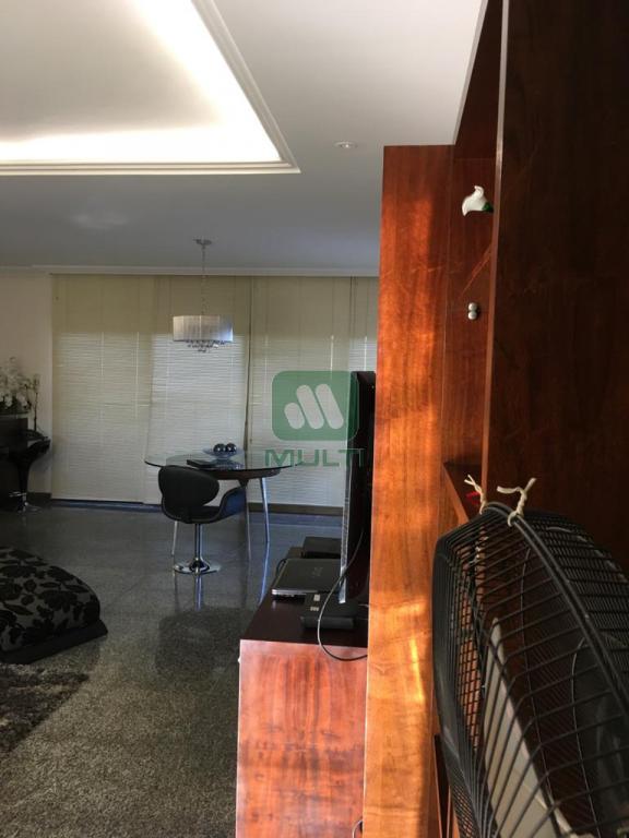 Cobertura à venda com 4 quartos, 396m² - Foto 3