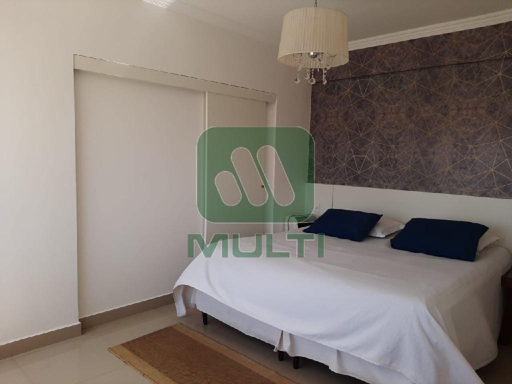 Apartamento à venda com 3 quartos, 122m² - Foto 6