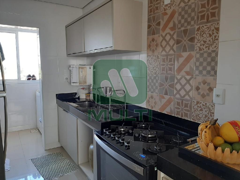 Apartamento à venda com 3 quartos, 122m² - Foto 27