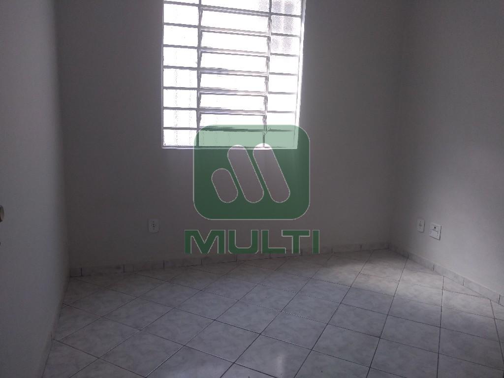 Casa à venda com 5 quartos, 260m² - Foto 6