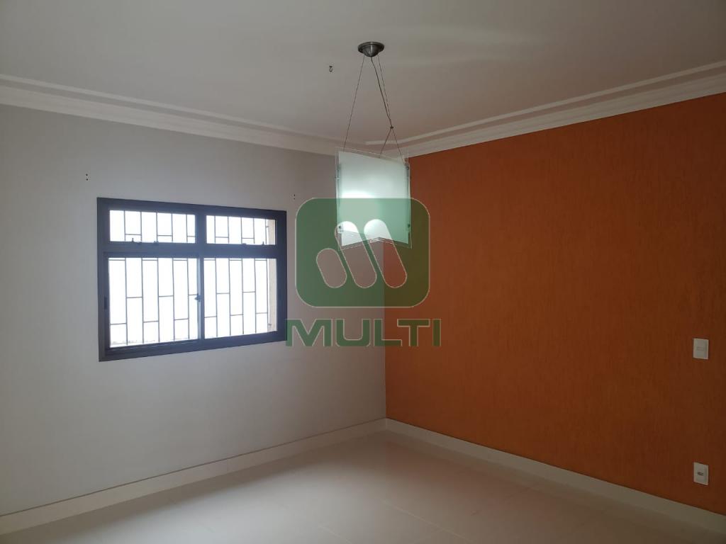 Apartamento à venda com 3 quartos, 129m² - Foto 17