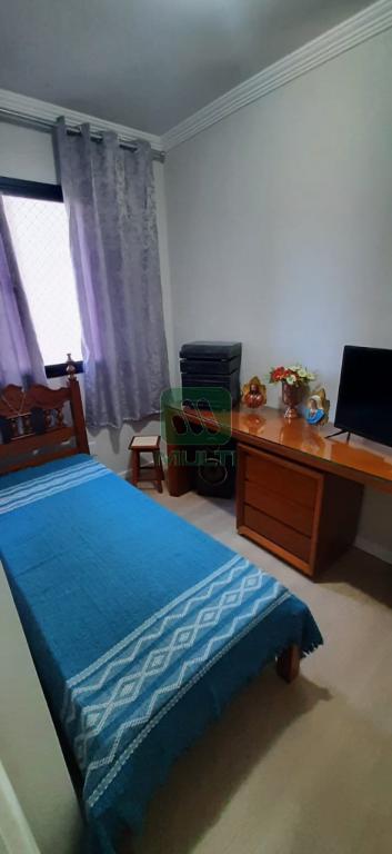 Apartamento à venda com 3 quartos, 86m² - Foto 15