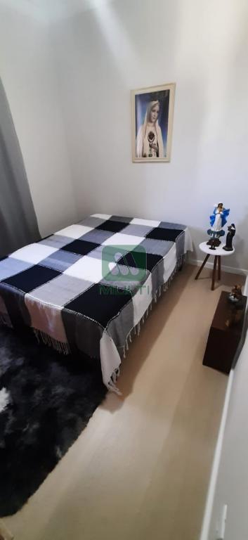 Apartamento à venda com 3 quartos, 86m² - Foto 17