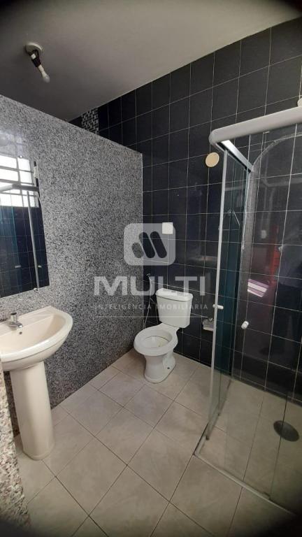 Apartamento à venda com 3 quartos, 140m² - Foto 11