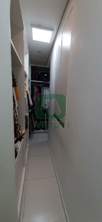 Cobertura à venda com 4 quartos, 200m² - Foto 8