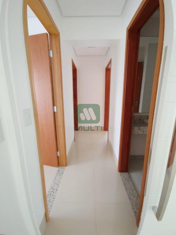 Apartamento à venda com 3 quartos, 101m² - Foto 9