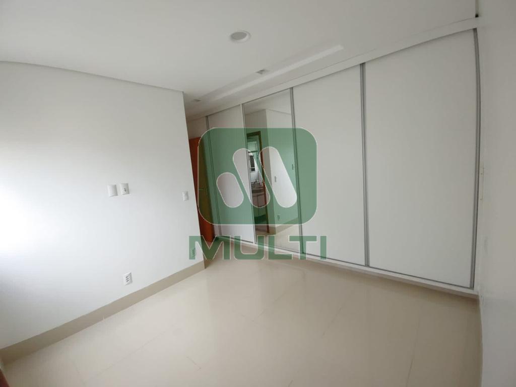 Apartamento à venda com 3 quartos, 101m² - Foto 16