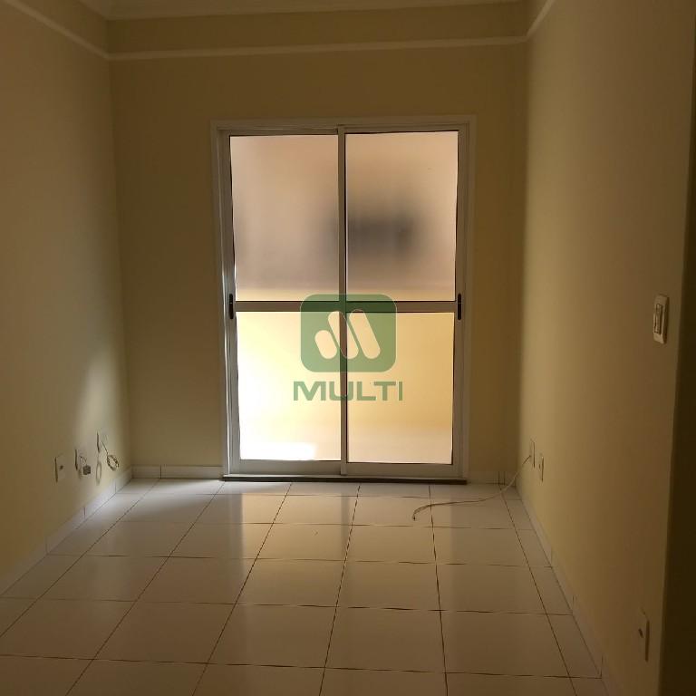 Apartamento à venda com 2 quartos, 60m² - Foto 7