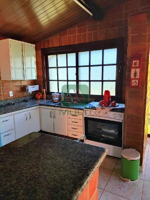 Fazenda à venda com 1 quarto, 2041m² - Foto 9