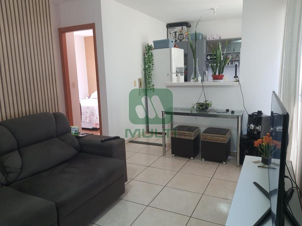 Apartamento à venda com 2 quartos, 45m² - Foto 1