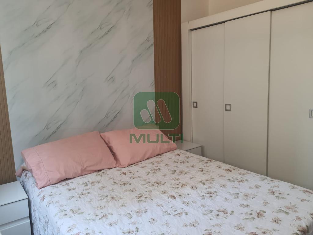 Apartamento à venda com 2 quartos, 45m² - Foto 9