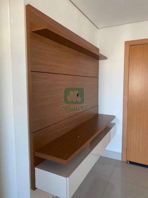 Apartamento à venda com 2 quartos, 66m² - Foto 19