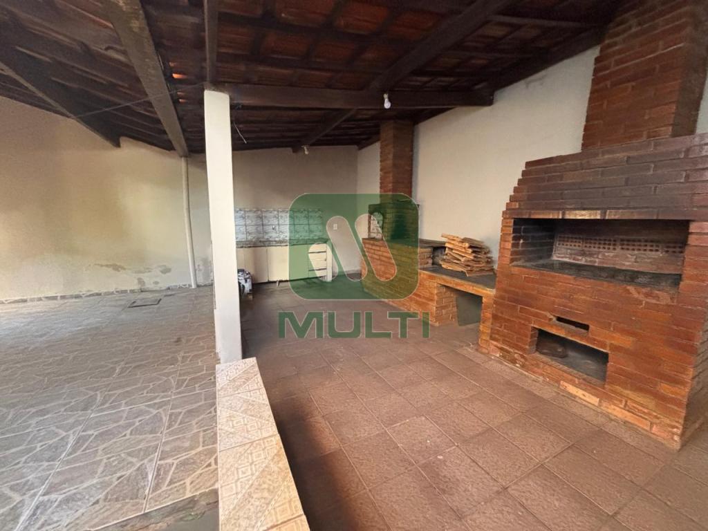 Casa à venda com 3 quartos, 187m² - Foto 10