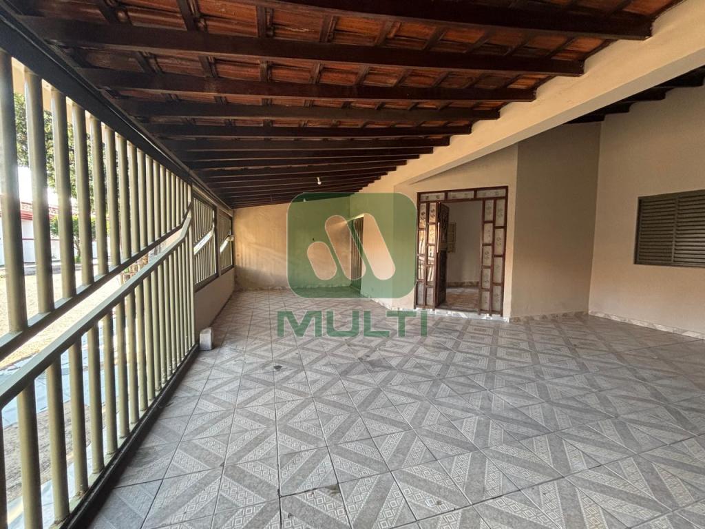 Casa à venda com 3 quartos, 187m² - Foto 16