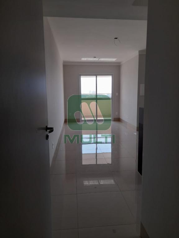 Apartamento à venda com 2 quartos, 67m² - Foto 16