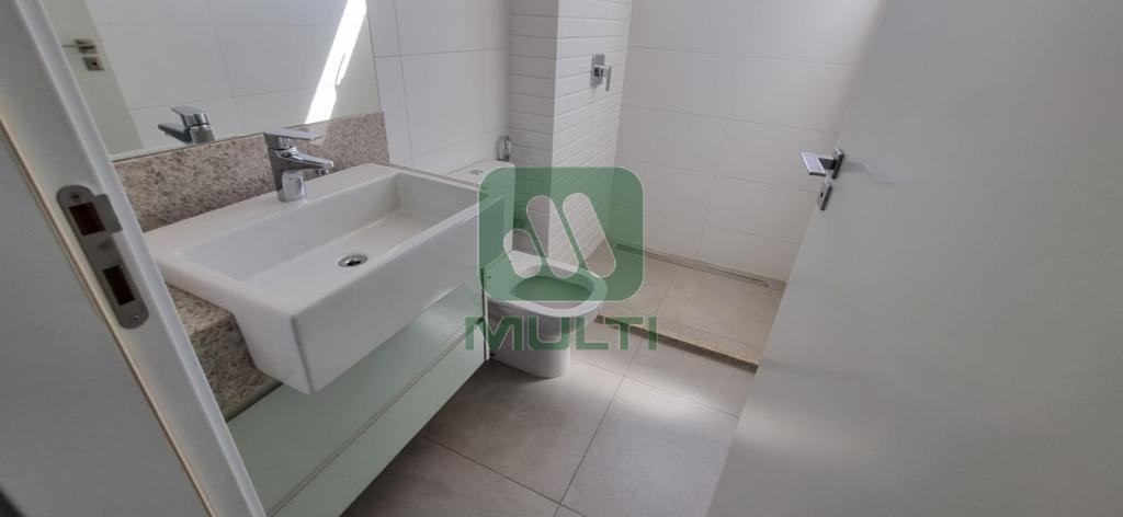 Apartamento à venda com 3 quartos, 180m² - Foto 17