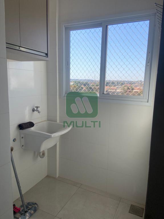 Apartamento à venda com 2 quartos, 56m² - Foto 2