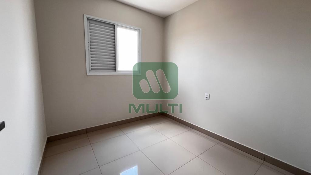 Apartamento à venda com 3 quartos, 80m² - Foto 13