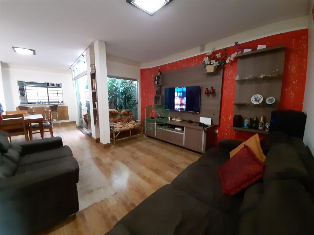 Casa à venda com 4 quartos, 229m² - Foto 11