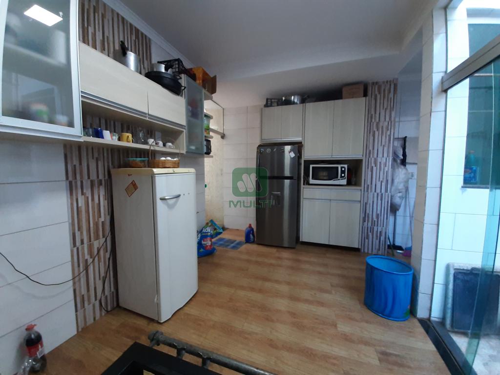 Casa à venda com 4 quartos, 229m² - Foto 14