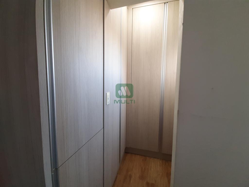 Casa à venda com 4 quartos, 229m² - Foto 20