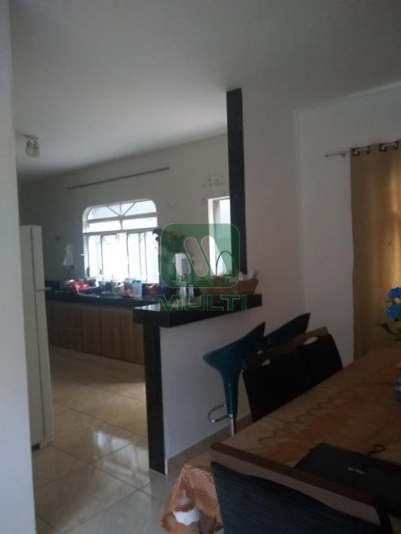 Casa à venda com 3 quartos, 201m² - Foto 17