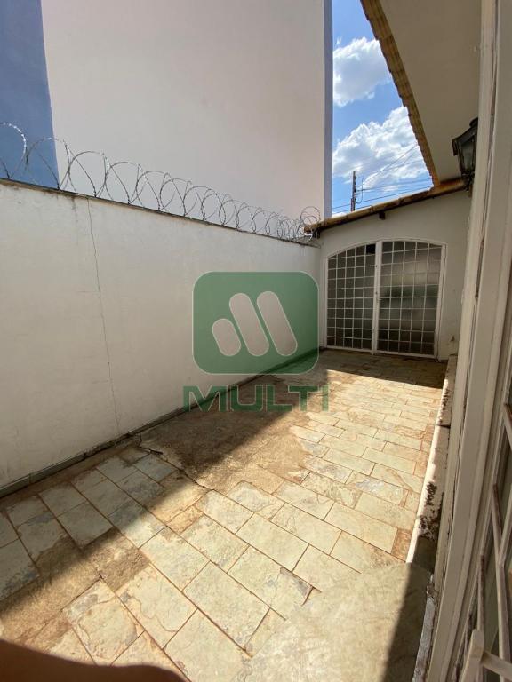 Casa à venda com 3 quartos, 528m² - Foto 19