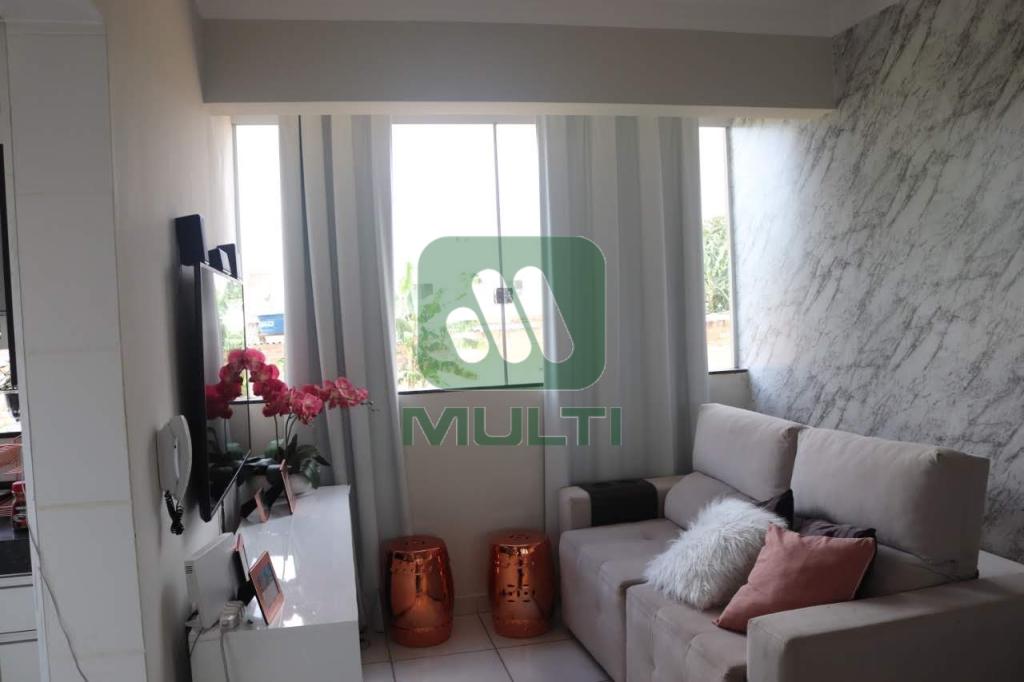 Apartamento à venda com 2 quartos, 54m² - Foto 1