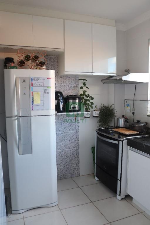 Apartamento à venda com 2 quartos, 54m² - Foto 4