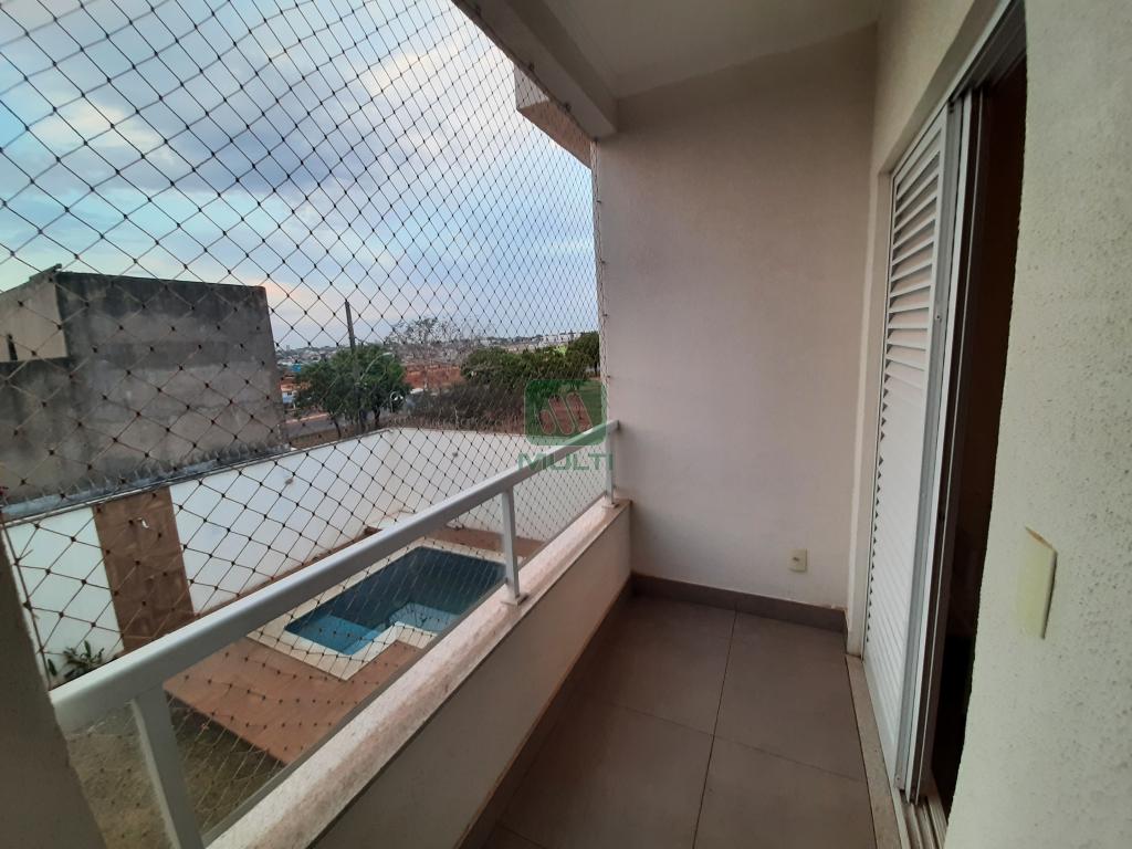 Casa à venda com 3 quartos, 235m² - Foto 35