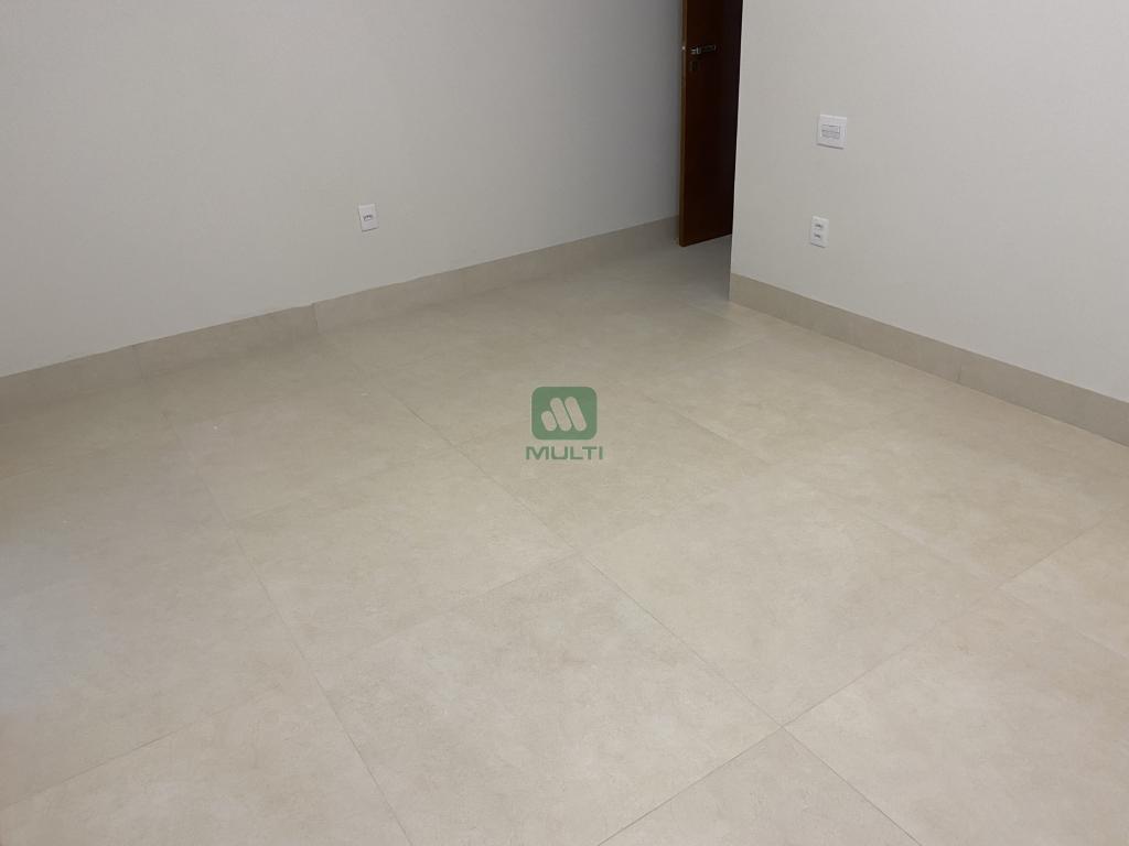 Casa de Condomínio à venda com 3 quartos, 190m² - Foto 13