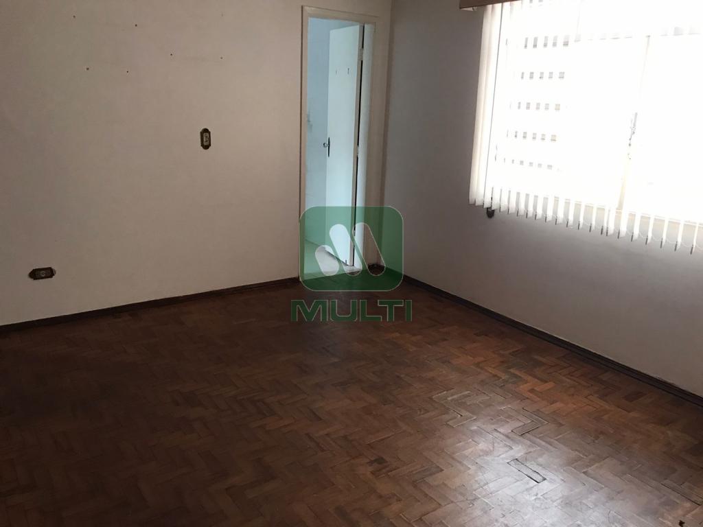 Casa à venda com 3 quartos, 260m² - Foto 10