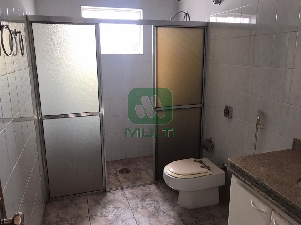 Casa à venda com 3 quartos, 260m² - Foto 13