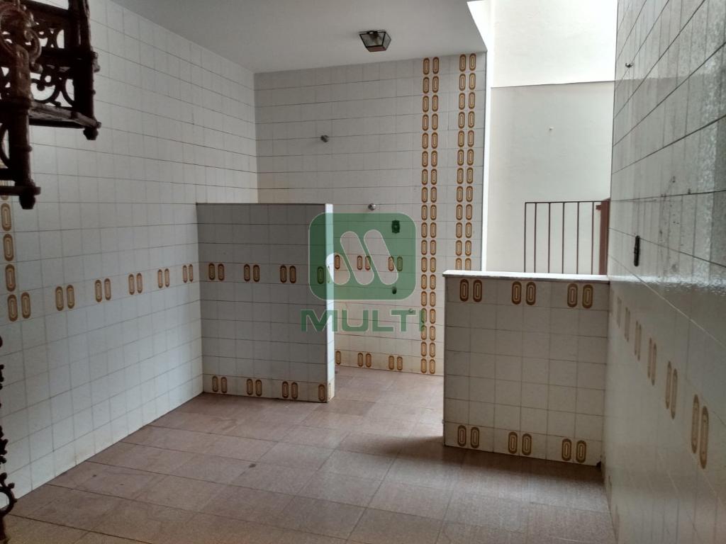 Casa à venda com 3 quartos, 297m² - Foto 16