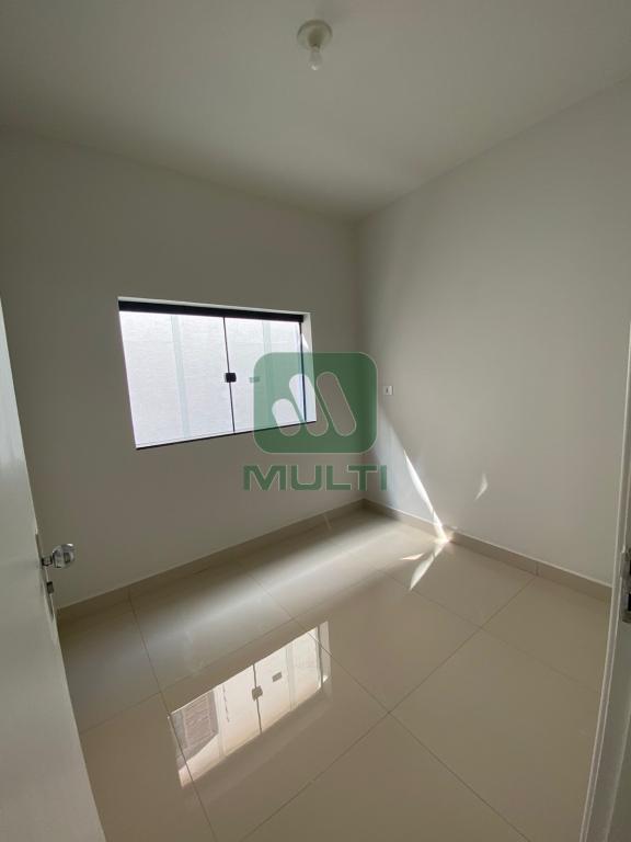 Casa à venda com 4 quartos, 200m² - Foto 9