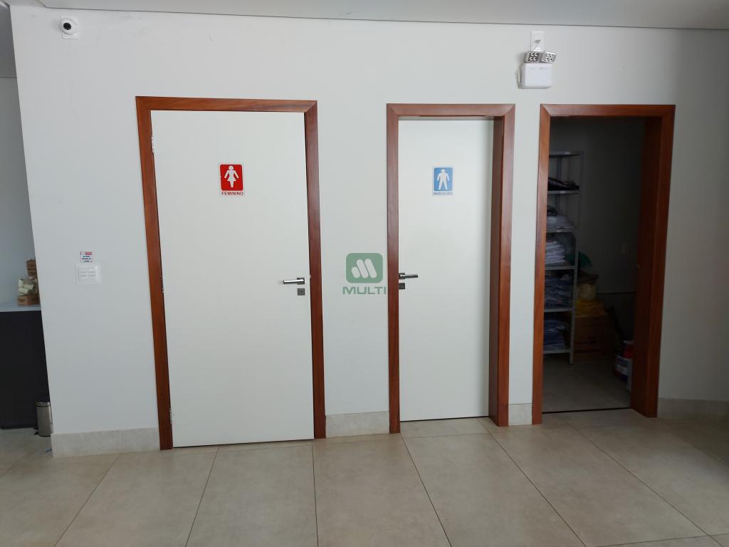 Prédio Inteiro à venda com 1 quarto, 401m² - Foto 17