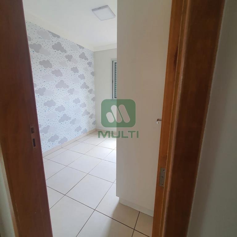 Casa à venda com 3 quartos, 100m² - Foto 12