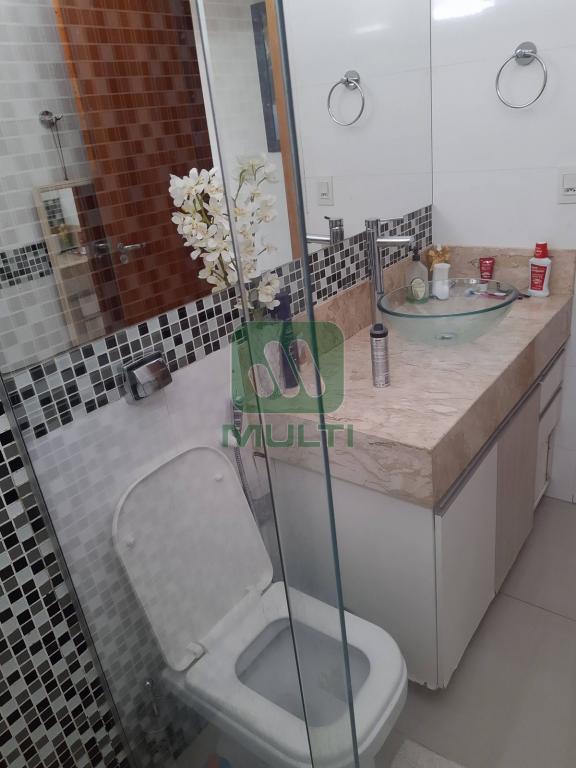 Apartamento à venda com 3 quartos, 83m² - Foto 4