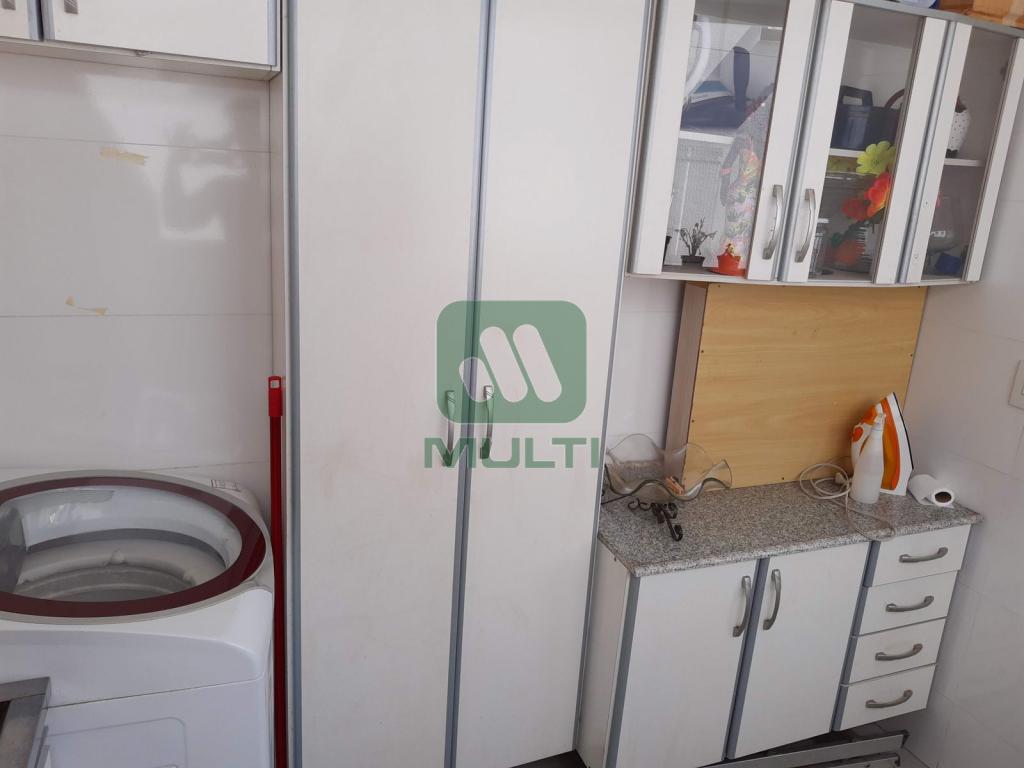 Apartamento à venda com 3 quartos, 83m² - Foto 7