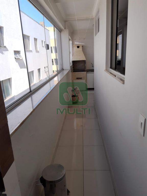 Apartamento à venda com 3 quartos, 83m² - Foto 20