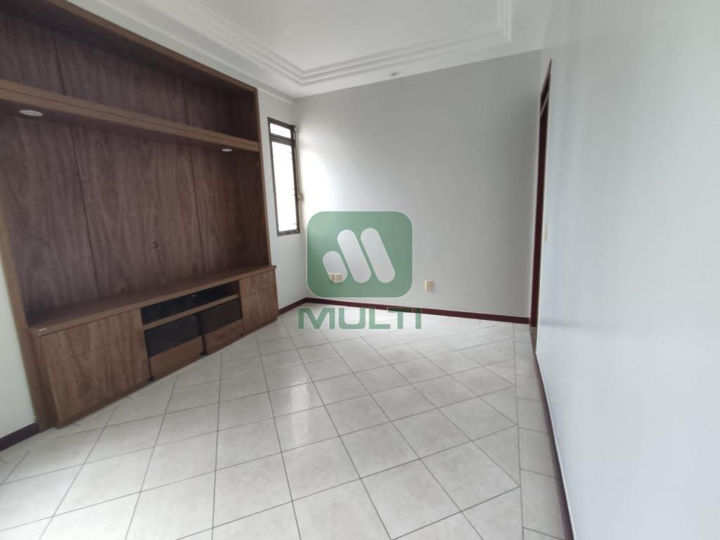 Apartamento à venda com 4 quartos, 200m² - Foto 10