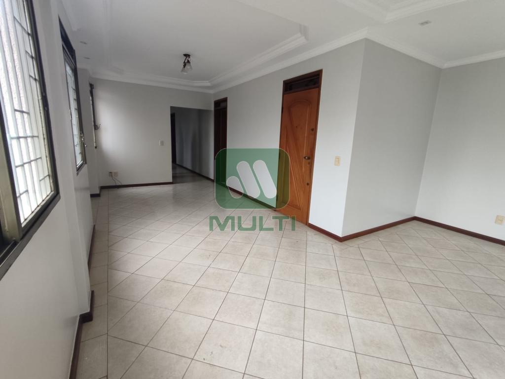 Apartamento à venda com 4 quartos, 200m² - Foto 24