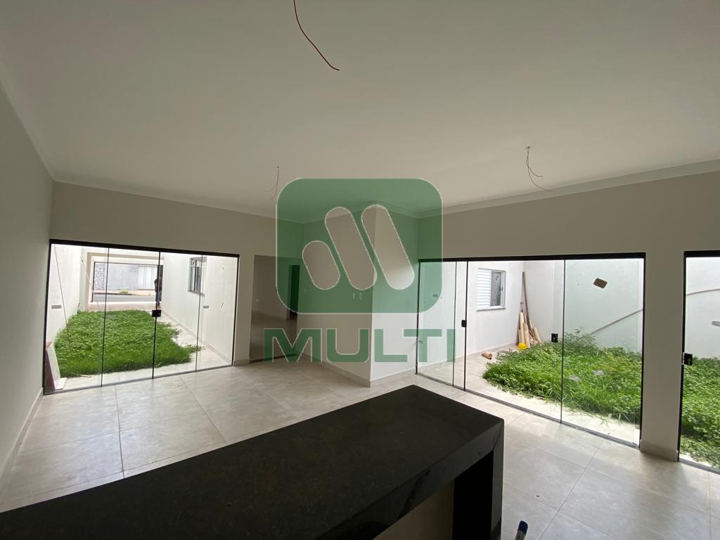 Casa à venda com 3 quartos, 159m² - Foto 7