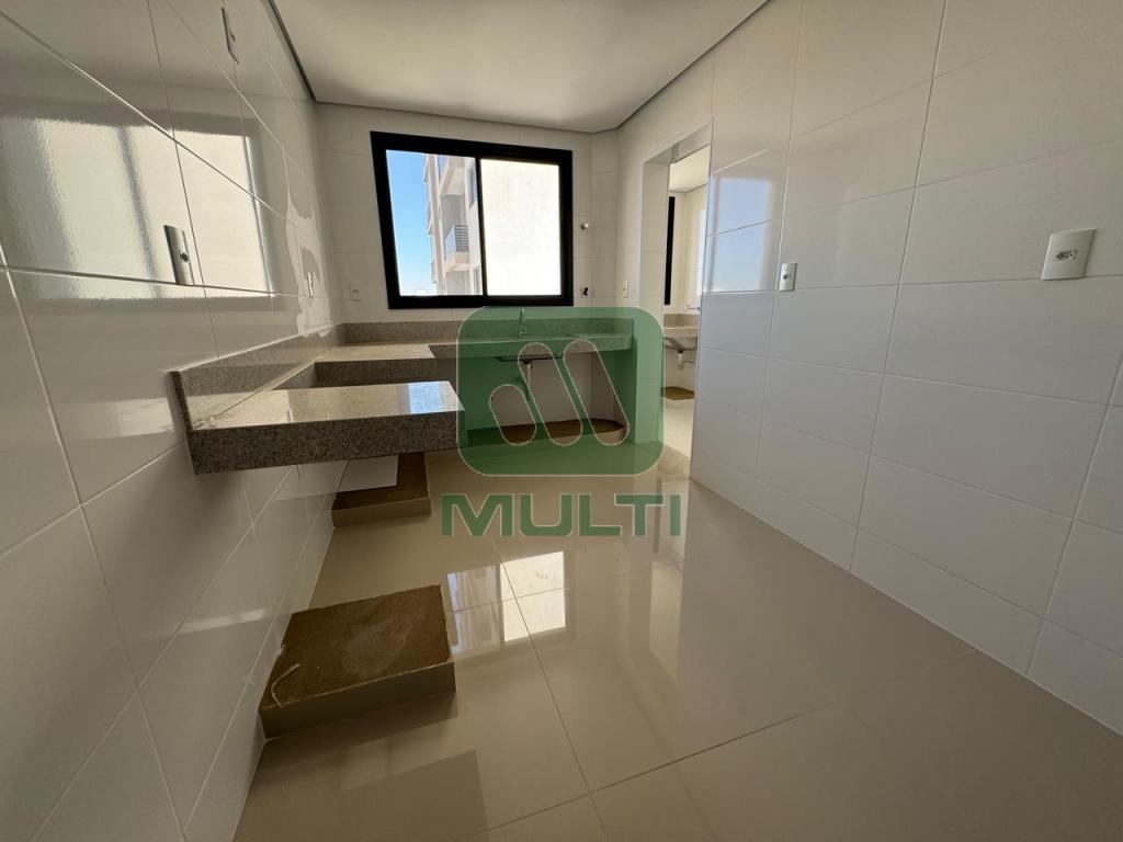 Apartamento à venda com 3 quartos, 101m² - Foto 22