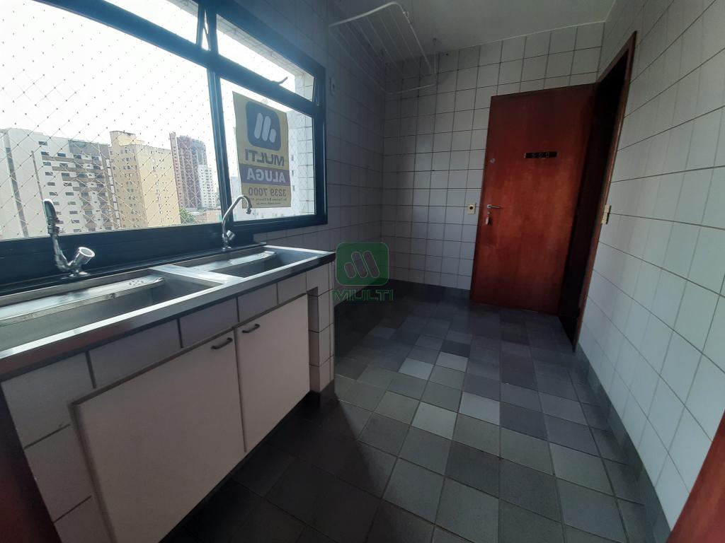 Apartamento à venda com 4 quartos, 200m² - Foto 20