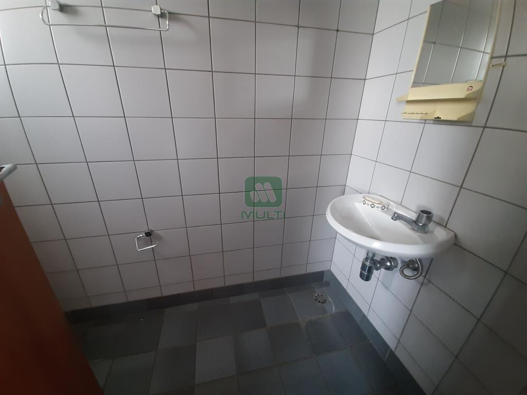 Apartamento à venda com 4 quartos, 200m² - Foto 22