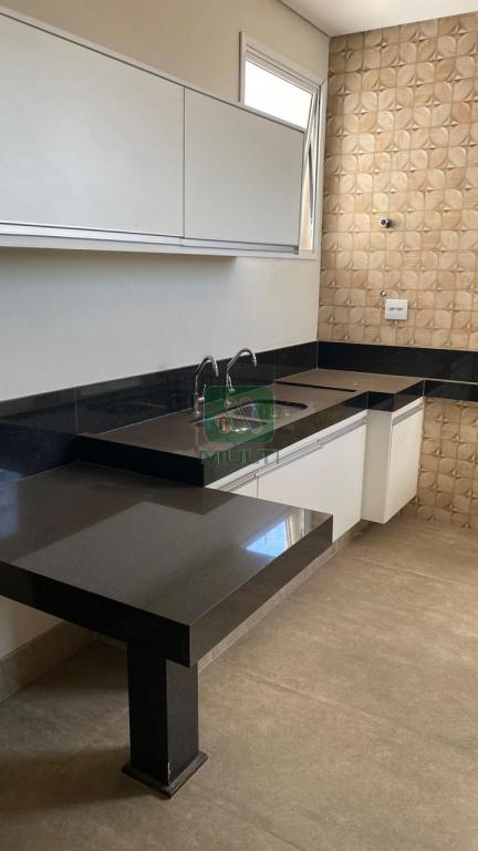 Apartamento à venda com 5 quartos, 250m² - Foto 8