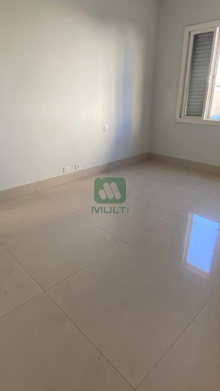 Apartamento à venda com 5 quartos, 250m² - Foto 14