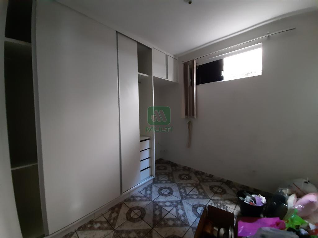 Casa à venda com 3 quartos, 191m² - Foto 8